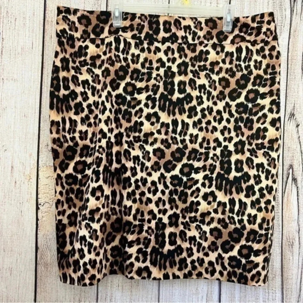 Charter Club Cheetah print Women’s pencil skirt size 18W